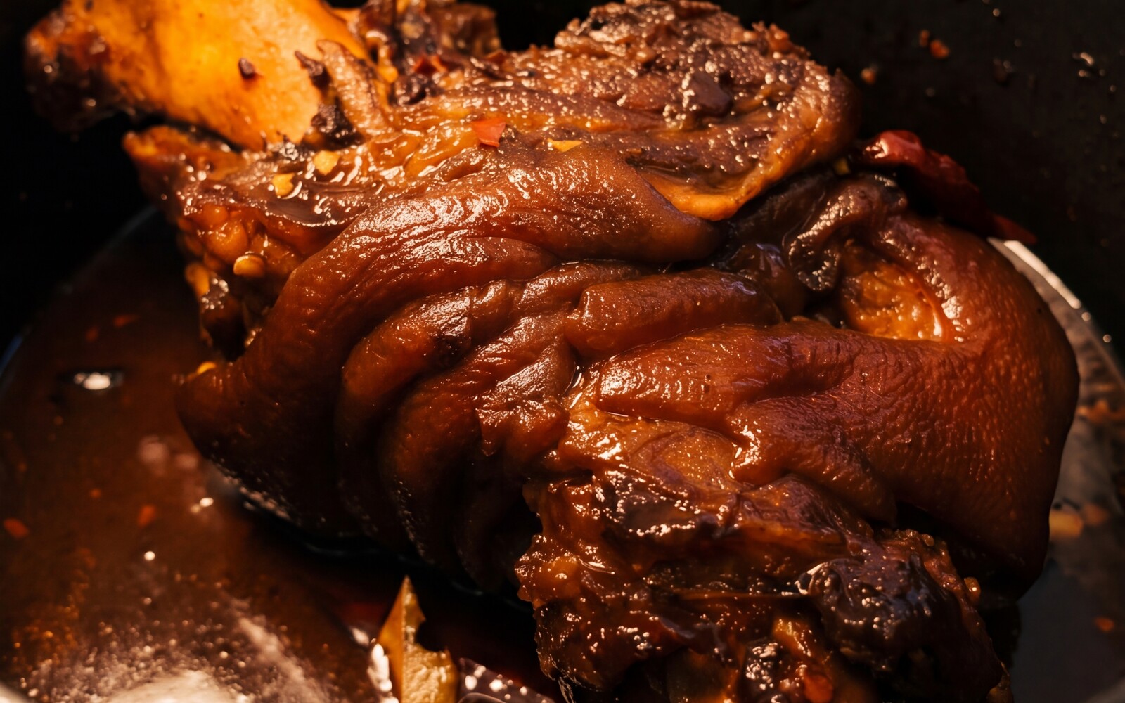 CHÂN GIÒ HẦM QUẢNG ĐÔNG